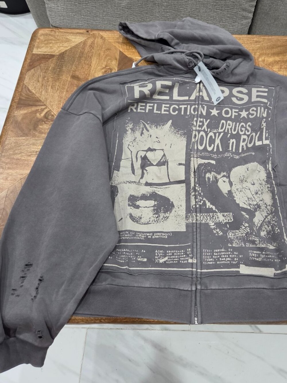 Minga London sweatshirt size XXXL New